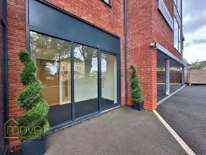 Photo 1- click for photo gallery